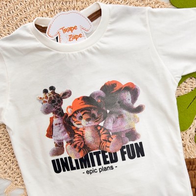 Conj. Camiseta Unlimited Fun e Bermuda - Off White e Marrom